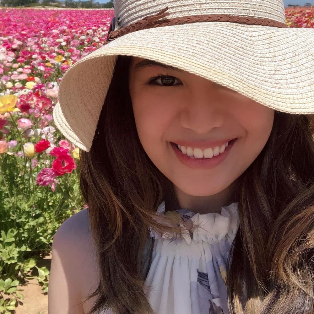 Meet your Posher, Mari angela